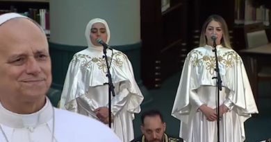 Papa Ziyareti ve Düşündürdükleri